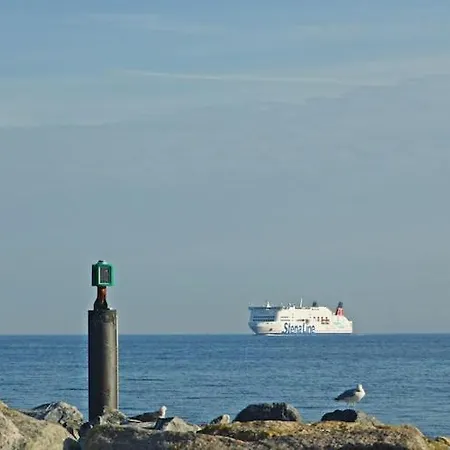 بوتيل Hausboot In An Der Kieler Foerde